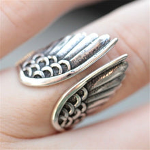 Load image into Gallery viewer, Vintage Angel Wings Ring