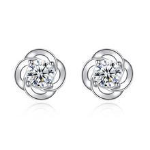 Load image into Gallery viewer, Sterling Silver Clover Earrings