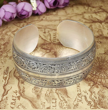 Load image into Gallery viewer, Ancient Ethnic Bangle - Super Sale