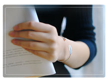 Load image into Gallery viewer, The Angel&#39;s Feather - Bracelet