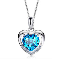 Load image into Gallery viewer, The Lover's Heart Necklace