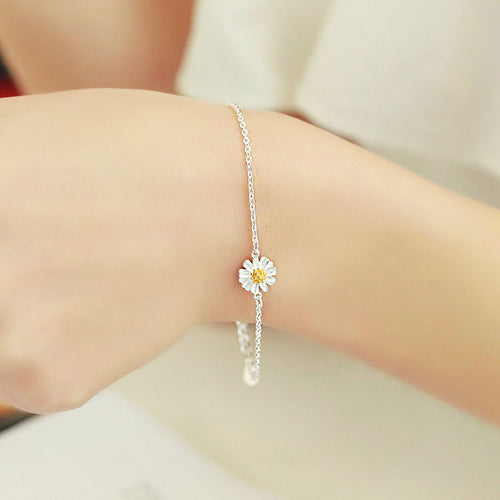 Daisy Flower Bracelet