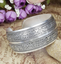 Load image into Gallery viewer, Ancient Ethnic Bangle - Super Sale