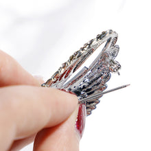 Load image into Gallery viewer, Angel Wings Brooch