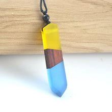 Load image into Gallery viewer, Energy Pendant &amp; Rope Necklace